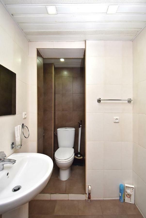 Apartments In Center Of Yerevan,Koghbatsi 1A Street Exterior foto